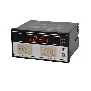 Autonics Counter FX4L-2P 220VAC